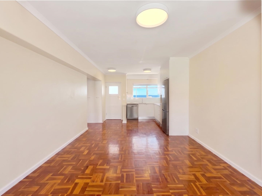 To Let 1 Bedroom Property for Rent in Sea Point Western Cape